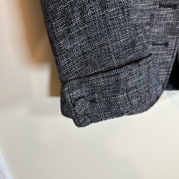 Women's Ann Taylor size 0 Black gray twill 3 button Blazer - Picture 2 of 5